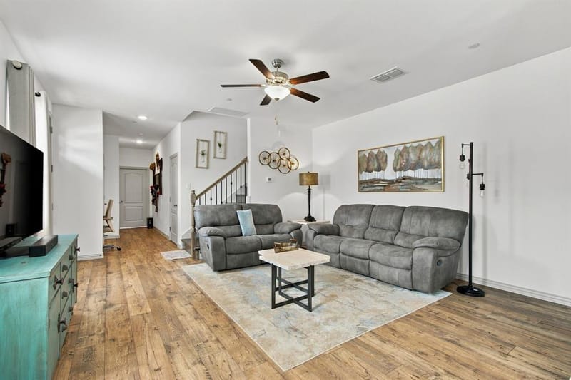 1206 Goliad Drive, Lewisville TX 75077 - Photo 6