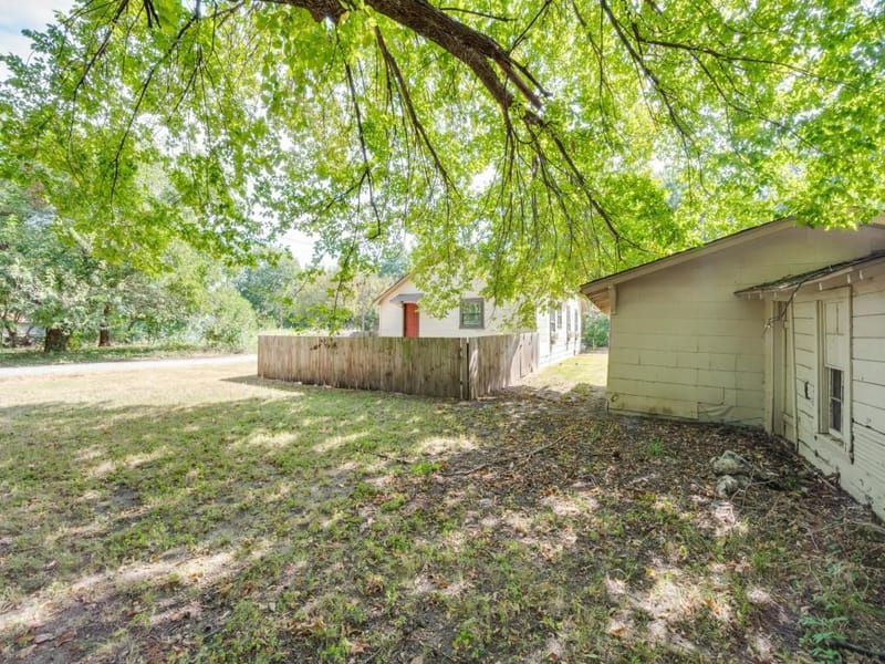 541 Denison Street, Gainesville TX 76240 - Photo 22