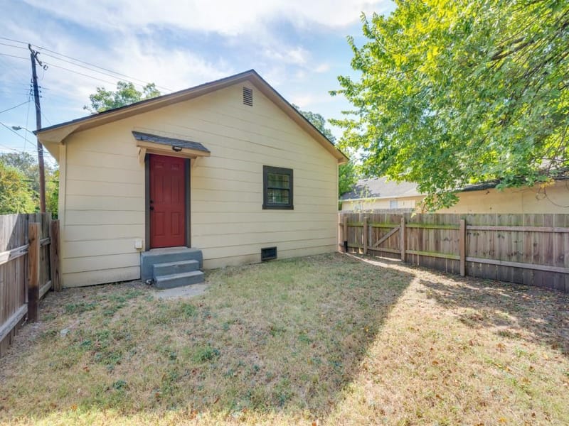 541 Denison Street, Gainesville TX 76240 - Photo 20