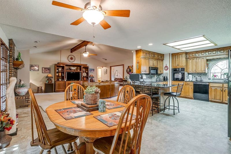 10100 Crestline Trail, Burleson TX 76028 - Photo 9
