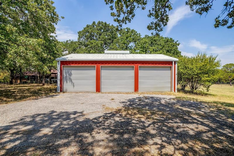 10100 Crestline Trail, Burleson TX 76028 - Photo 33