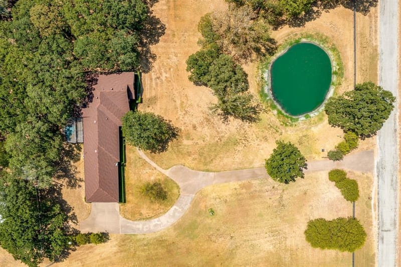 10100 Crestline Trail, Burleson TX 76028 - Photo 39
