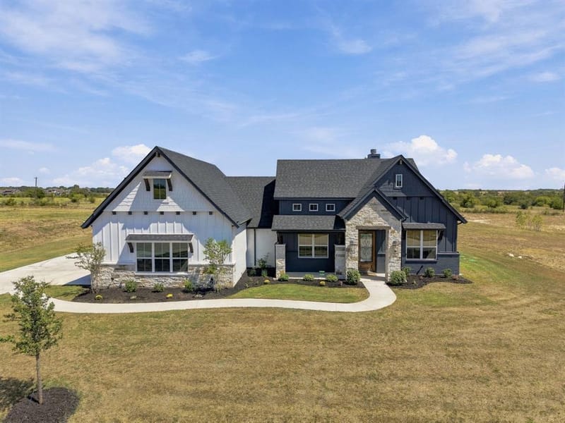 251 Marie Lane, Waxahachie TX 75167 - Photo 3
