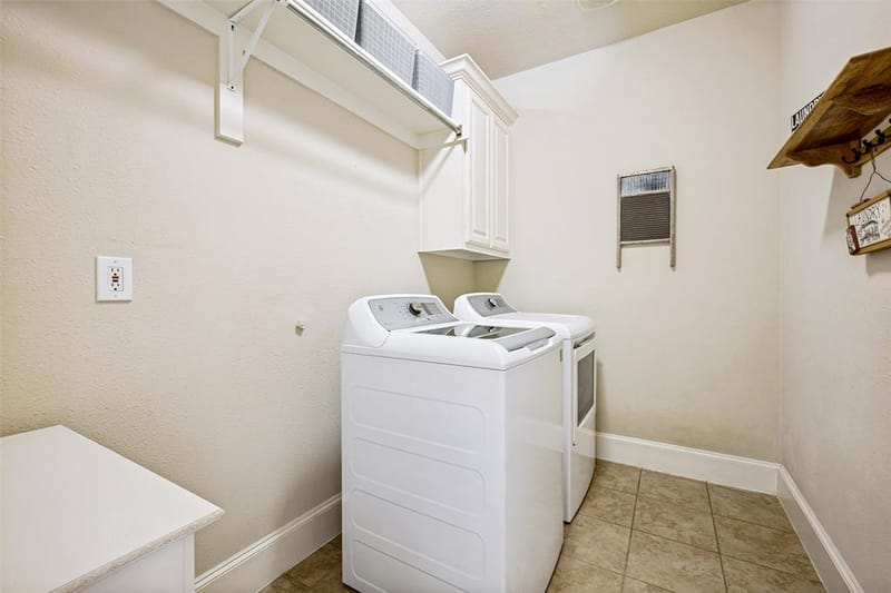 205 THISTLE Ridge, Denton TX 76210 - Photo 32