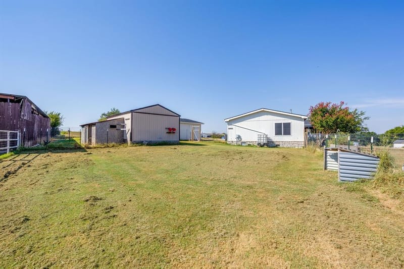 1212 Alliance Boulevard, Rhome TX 76078 - Photo 33