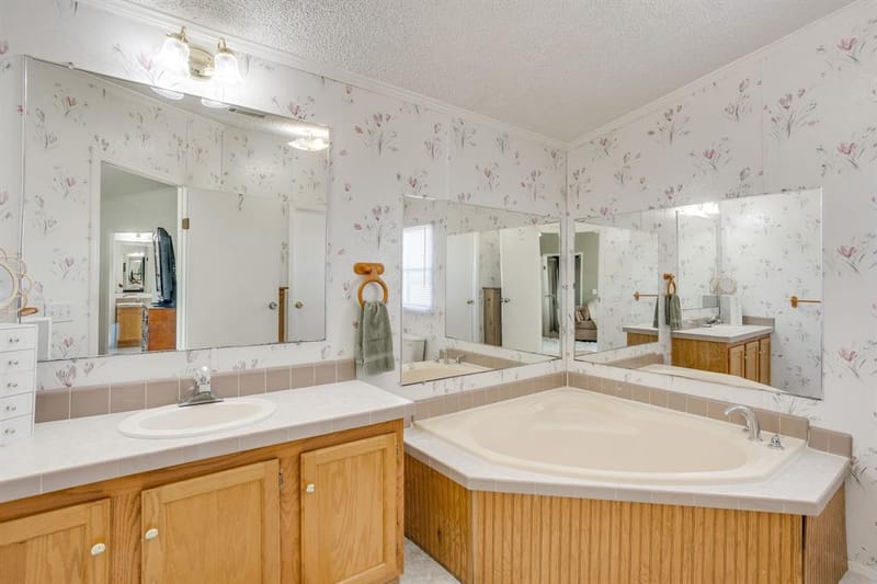 1212 Alliance Boulevard, Rhome TX 76078 - Photo 18