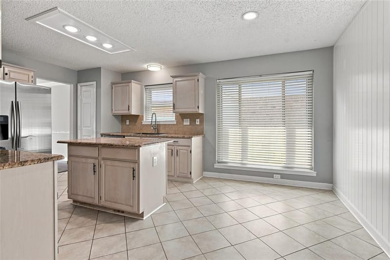 7105 Isle Royale Drive, Fort Worth TX 76137 - Photo 16