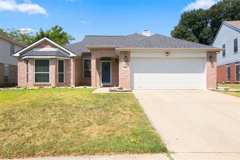7105 Isle Royale Drive, Fort Worth TX 76137