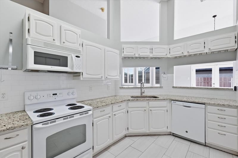 4311 Harvest Hill Road, Carrollton TX 75010 - Photo 15