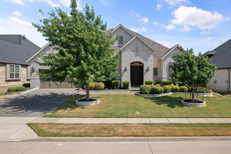 2802 Maverick Way, Celina TX 75009 - Photo 2