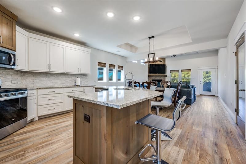 745 River Oak Way, Lake Dallas TX 75065 - Photo 9