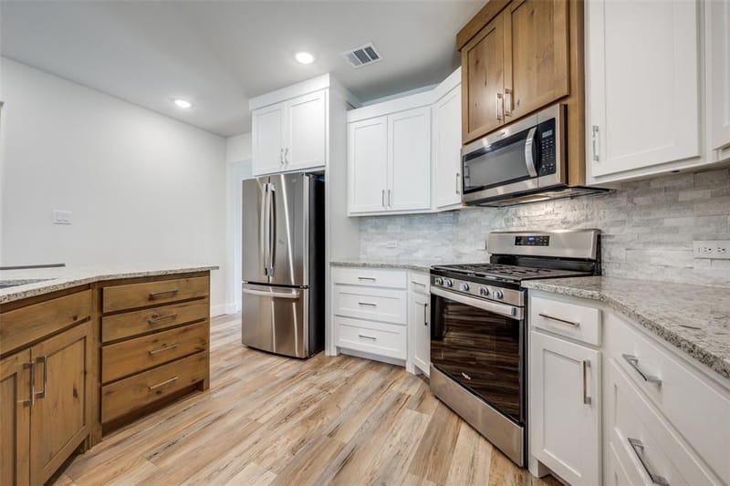745 River Oak Way, Lake Dallas TX 75065 - Photo 11