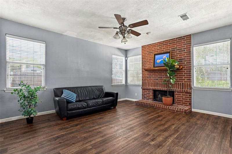 5203 Rio Court, Arlington TX 76017 - Photo 7