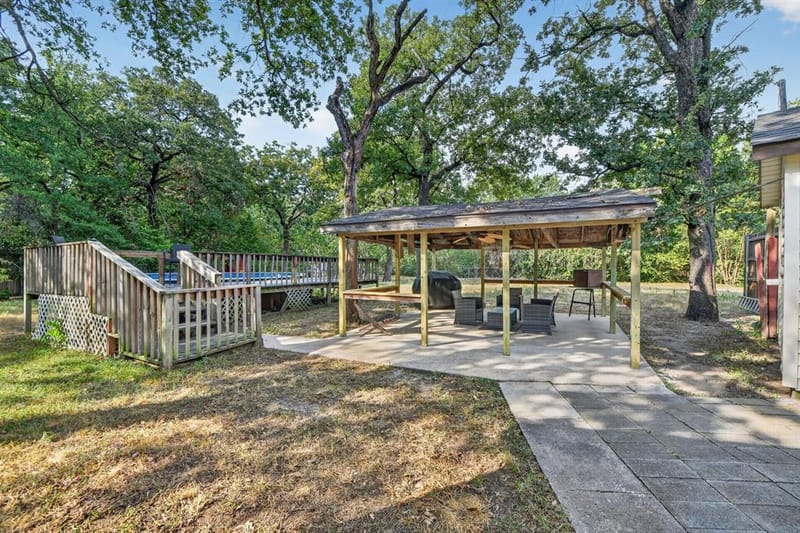 1629 Robinwood Drive, Fort Worth TX 76111 - Photo 23