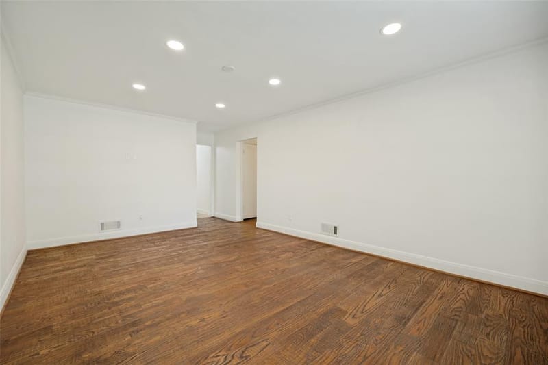 5818 E University Boulevard # 138, Dallas TX 75206 - Photo 16