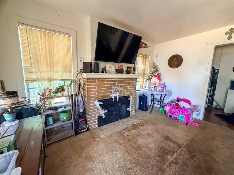 2512 Colonial Avenue, Waco TX 76707 - Photo 2