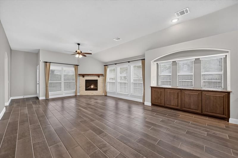 1941 Silverleaf Drive, Glenn Heights TX 75154 - Photo 8
