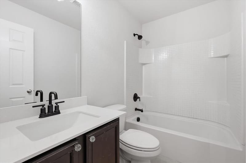 3900 Oceanview Drive, Denton TX 76208 - Photo 14