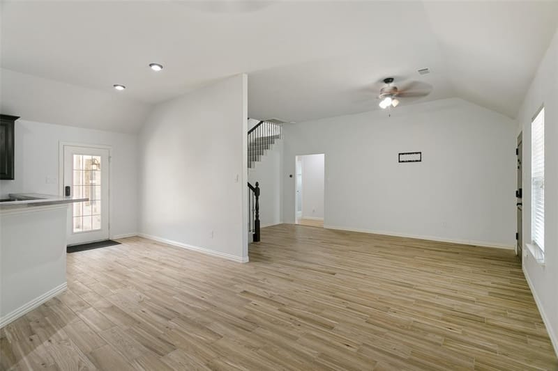 2124 Brentwood Lane, Carrollton TX 75006 - Photo 5