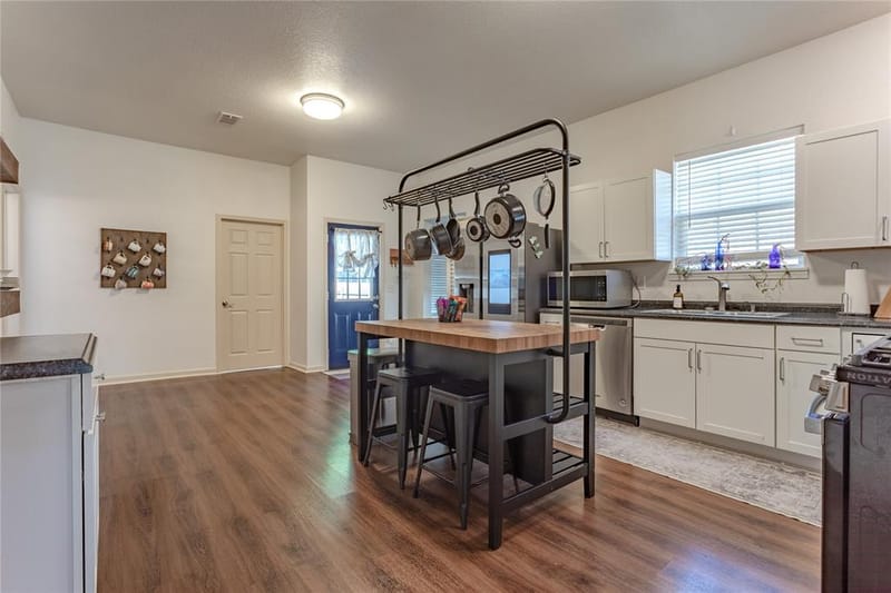 1200 N 15th Street, Waco TX 76707 - Photo 6