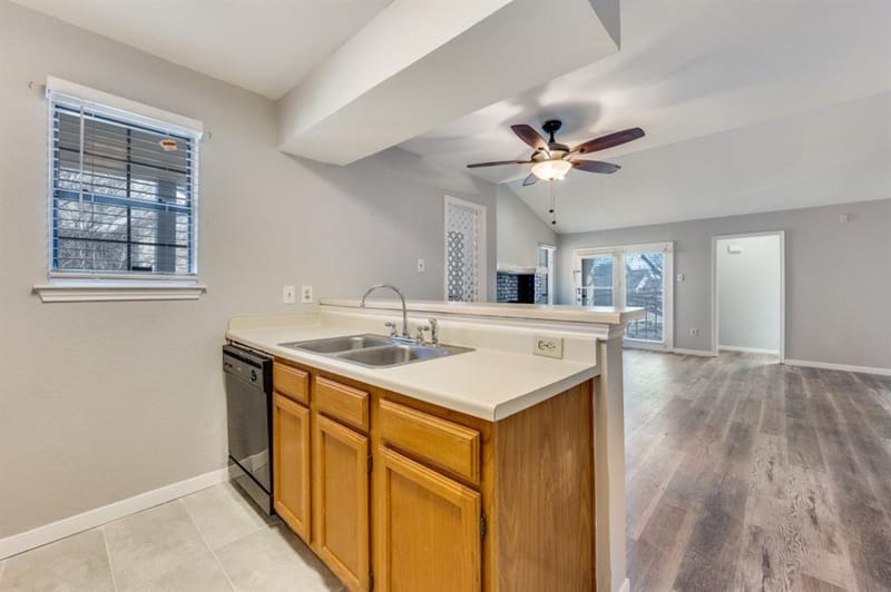 2835 Keller Springs # 502, Carrollton TX 75006 - Photo 11
