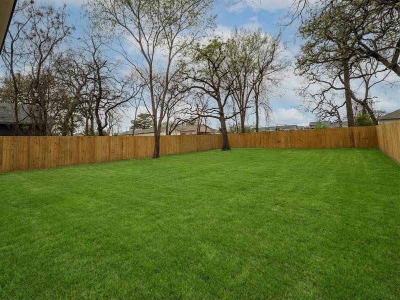 4715 Nome Street, Dallas TX 75216 - Photo 23