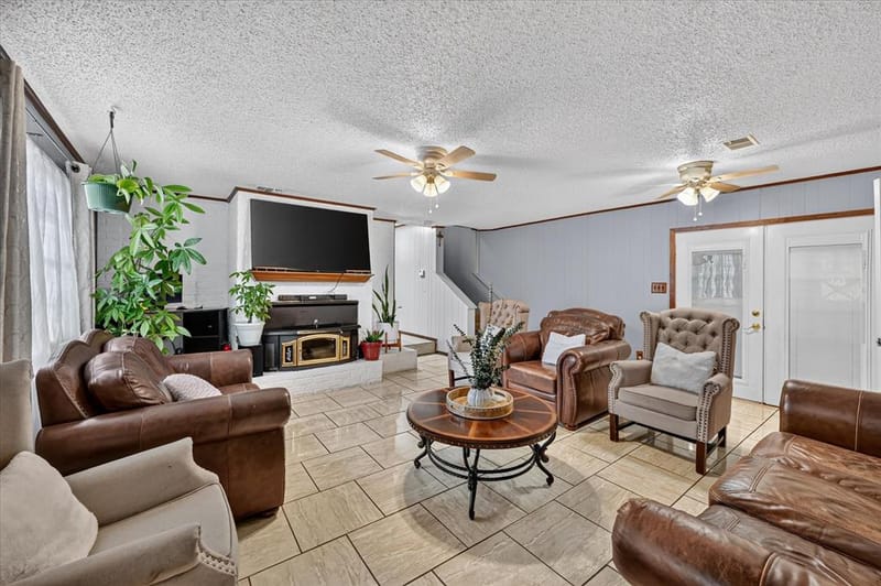 5800 Isbell Street, Sansom Park TX 76114 - Photo 8