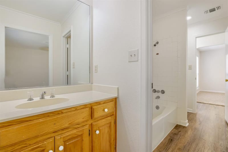 806 Royal Birkdale Drive, Garland TX 75044 - Photo 14