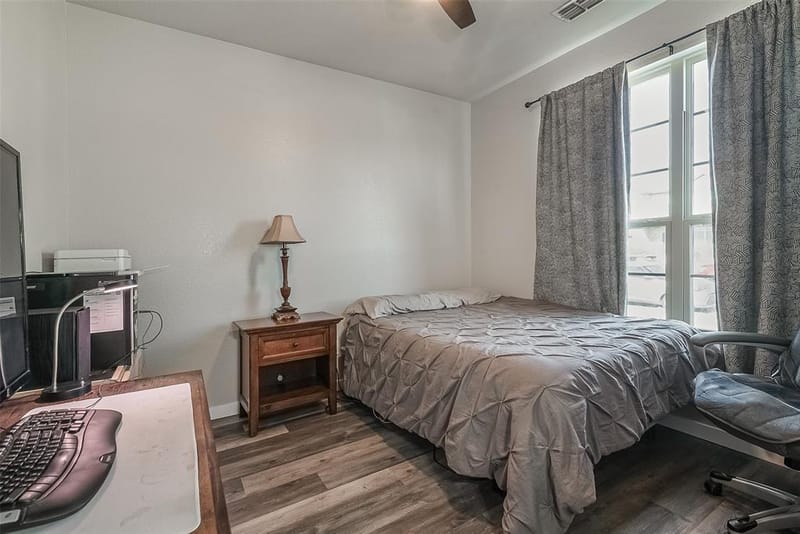 1048 Waverly Drive, Van Alstyne TX 75495 - Photo 17