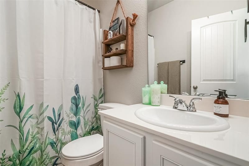 1048 Waverly Drive, Van Alstyne TX 75495 - Photo 18