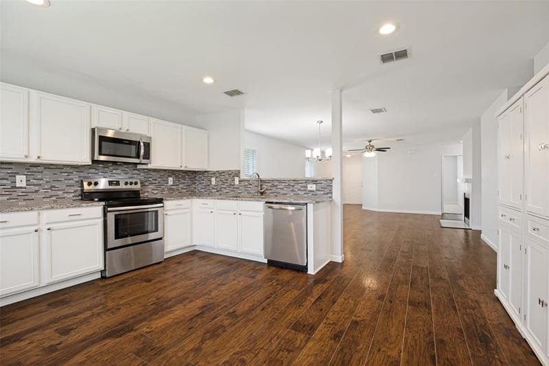 708 Claiborn Lane, Wylie TX 75098 - Photo 5
