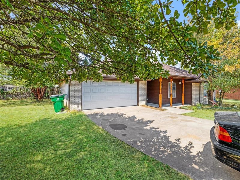 625 Linda Court, Joshua TX 76058 - Photo 25