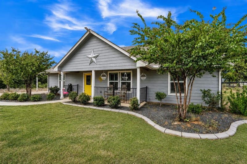 909 Erwin Road, Poolville TX 76487
