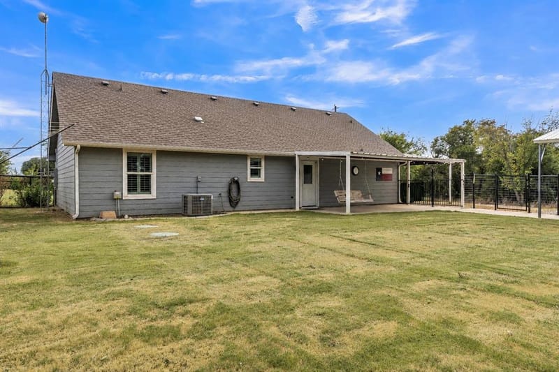 909 Erwin Road, Poolville TX 76487 - Photo 28
