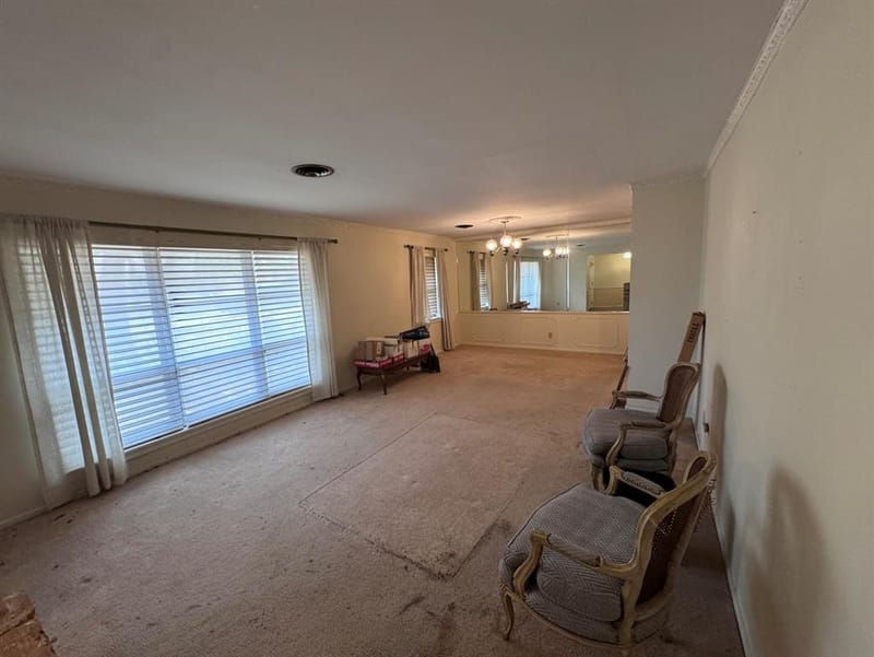 806 Sharpshire Street, Grand Prairie TX 75050 - Photo 6