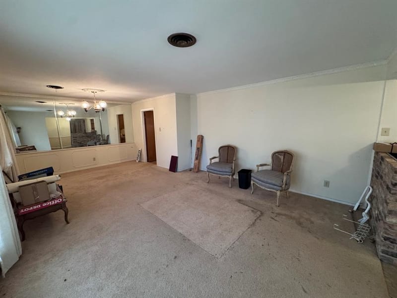 806 Sharpshire Street, Grand Prairie TX 75050 - Photo 7