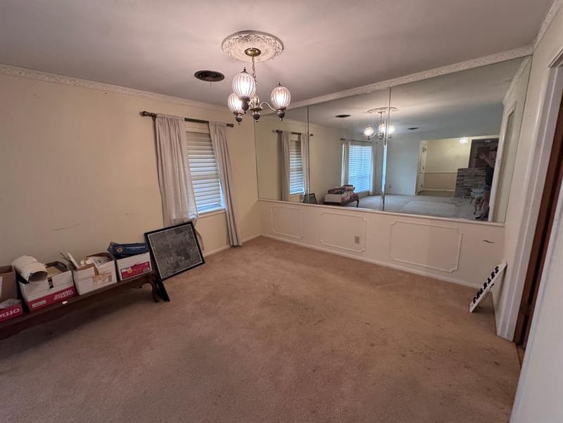 806 Sharpshire Street, Grand Prairie TX 75050 - Photo 8