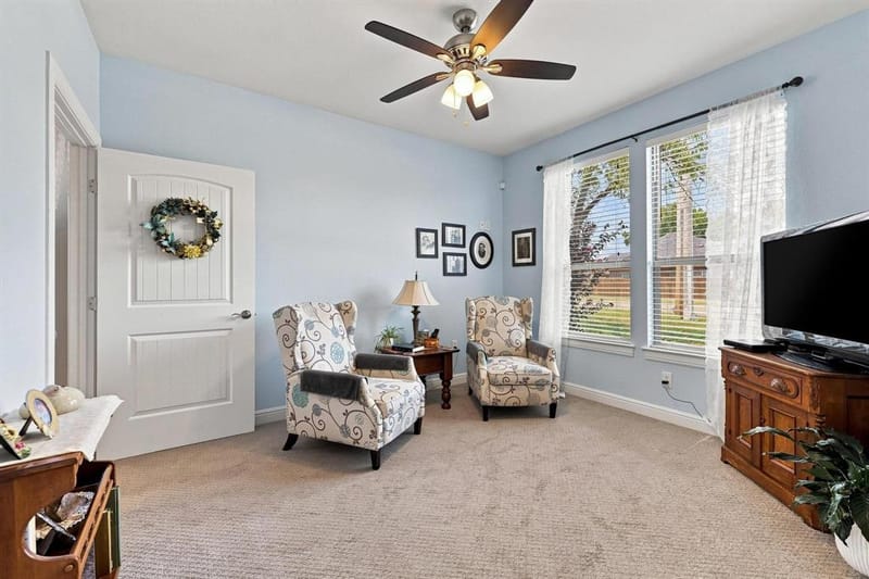 603 E Burks Street, Pilot Point TX 76258 - Photo 16