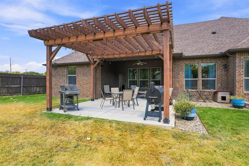 603 E Burks Street, Pilot Point TX 76258 - Photo 30