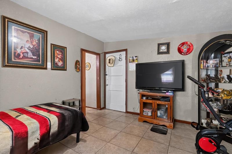 3332 Coronet Boulevard, Dallas TX 75212 - Photo 16