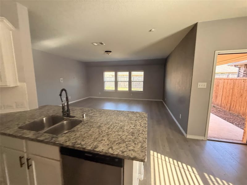 328 Burr Lane, Fate TX 75189 - Photo 5