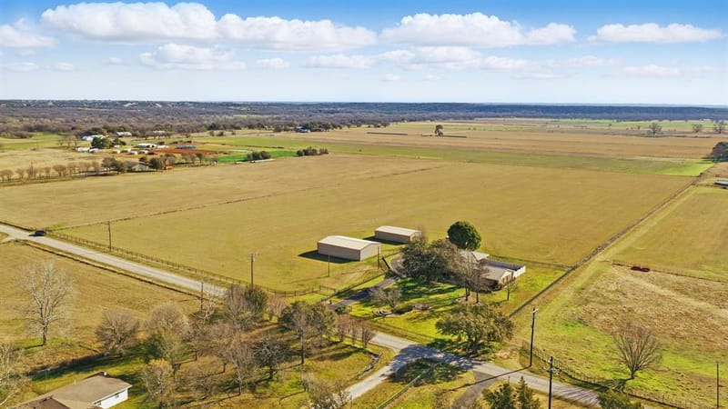 401 Hubbard Lane, Lipan TX 76462 - Photo 36