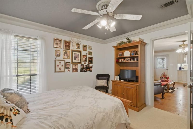 401 Hubbard Lane, Lipan TX 76462 - Photo 24
