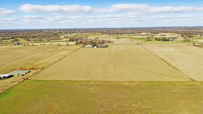 401 Hubbard Lane, Lipan TX 76462 - Photo 38