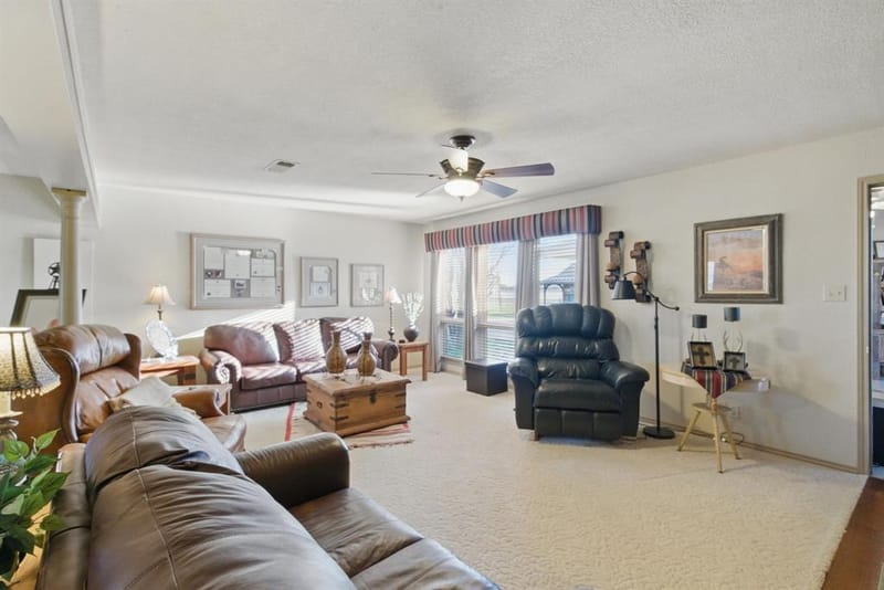 401 Hubbard Lane, Lipan TX 76462 - Photo 14