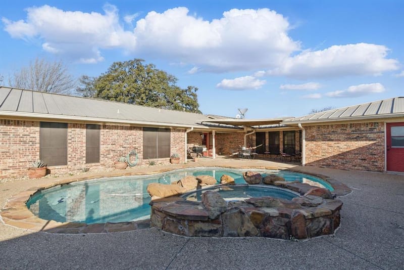 401 Hubbard Lane, Lipan TX 76462 - Photo 29