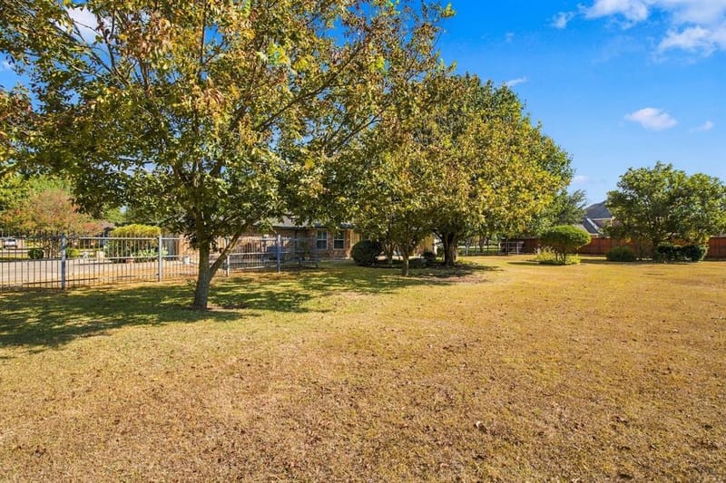 108 Chautauqua Drive, Waxahachie TX 75165 - Photo 38