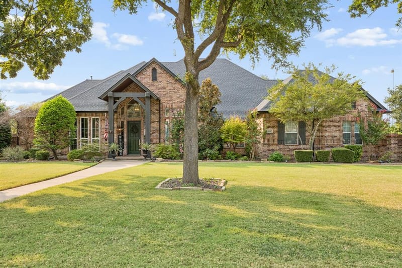 2430 Savanna Circle, Midlothian TX 76065