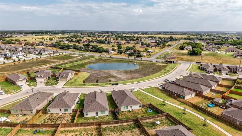 1448 Dovekie Drive, Forney TX 75126 - Photo 33