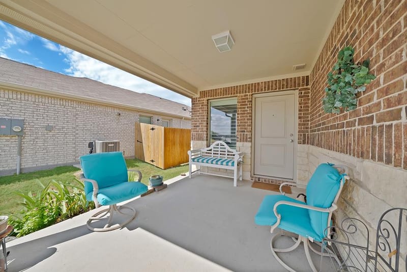 1448 Dovekie Drive, Forney TX 75126 - Photo 4
